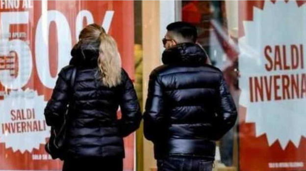 Saldi invernali 2026: quando iniziano regione per regione