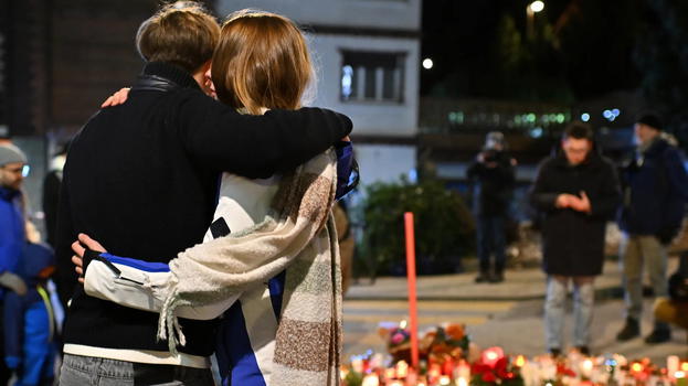 Crans-Montana, rompe il silenzio una mamma con un messaggio straziante