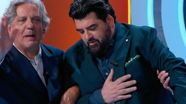 Antonino Cannavacciuolo si sente male in Tv: l’errore è stato fatale