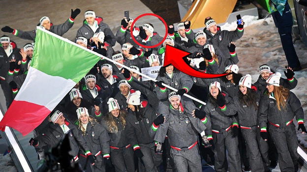 Milano Cortina, tutti in lacrime: alla cerimonia di apertura c’è anche lui