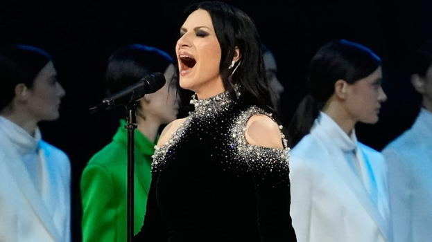 Olimpiadi, dopo il disastro Laura Pausini prende una drastica decisione