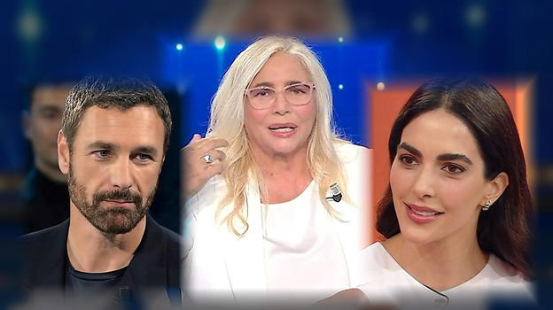 Raoul Bova scrive a Mara Venier. Rocio gela la conduttrice: “Sei un’altra della lista?”