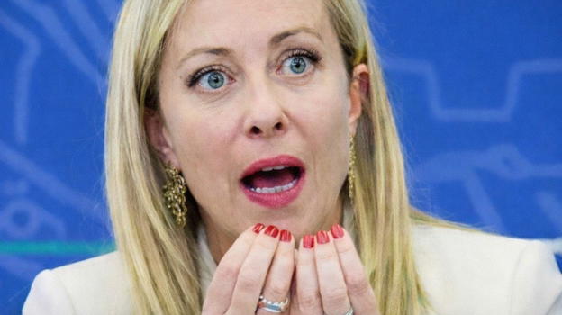 "Ha dato le dimissioni, lascia il Governo". Per Meloni addio improvviso