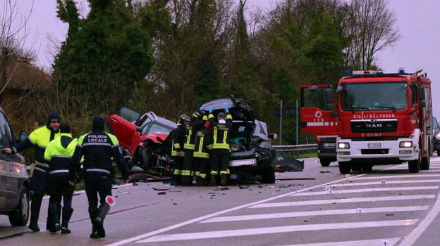 "Una strage". Incidente assurdo sulle strade italiane: il colpo è stato fortissimo