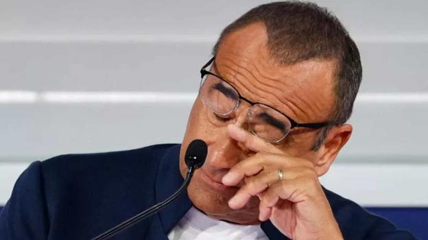 Sanremo, che botta per Carlo Conti: la brutta notizie è appena arrivata