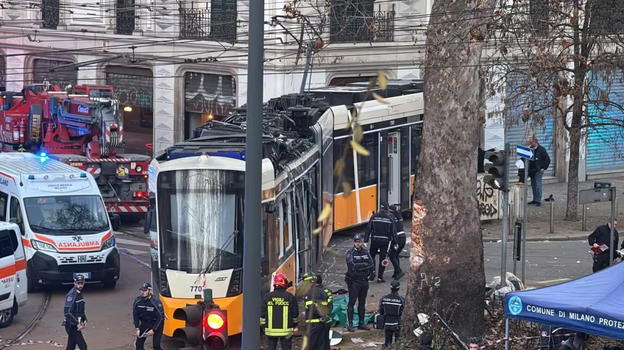 Tram deragliato, ora è ufficiale: la brutta notizia sull’autista