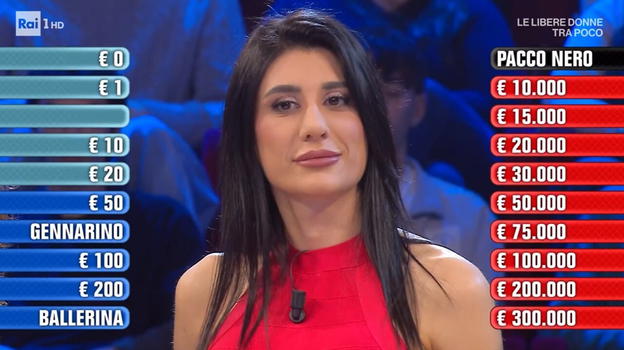 "Sei una polla". Affari Tuoi, Brenda vince 200mila euro, ma viene sommersa di insulti