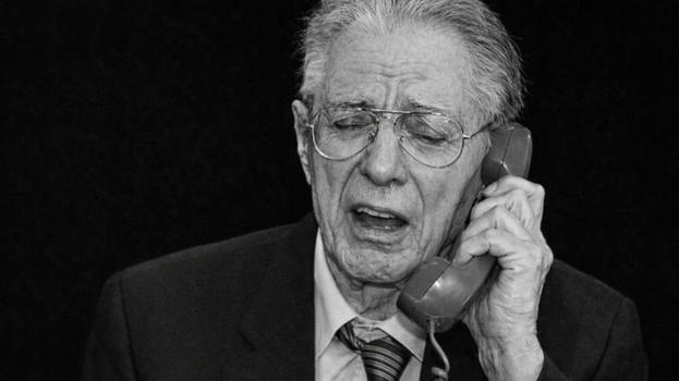 L’ultima telefonata di Umberto Bossi: "Non sto bene, ho forti fastidi al…"