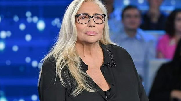 Rai, Mara Venier: dopo 30 anni arriva l’addio. Ecco chi prende il suo posto