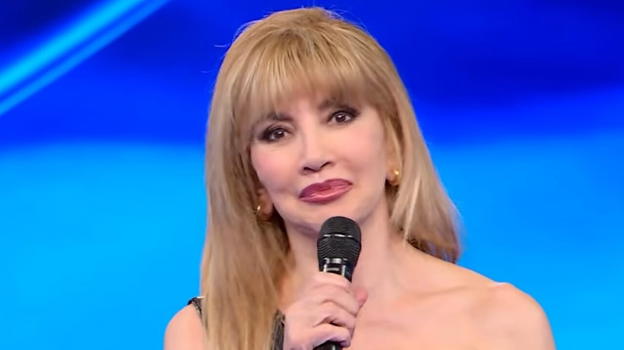 Canzonissima, l’annuncio a tarda notte: "Hai vinto tu"