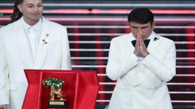 "È finita malissimo". Sal da Vinci, l’annuncio che sconvolge milioni di fan