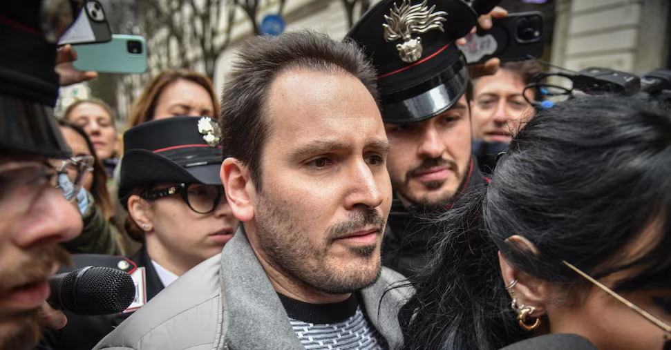 Garlasco, l’annuncio della procura di Pavia: “Sempio ha colpito da solo Chiara Poggi”