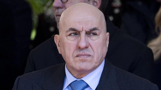 Crosetto ch*c: “Fermate Trump. Hiroshima non ha insegnato nulla, il rischio è la…