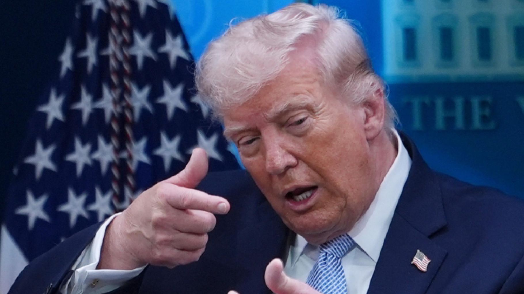 Crisi Iran-Usa, la minaccia concreta di Trump: “Meglio che non lo facciano”