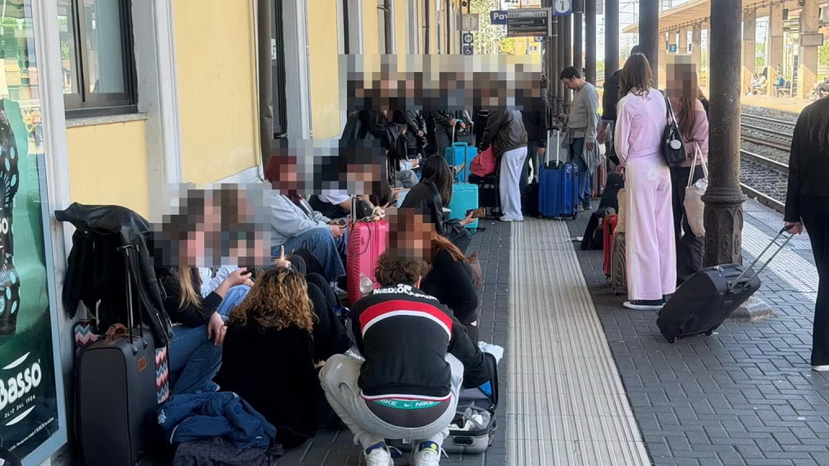 Italia, tremendo scontro tra 2 treni poco fa