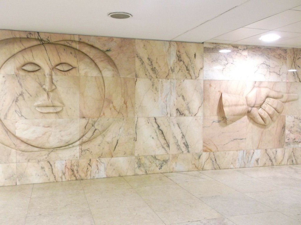sculture-metro-lisbona