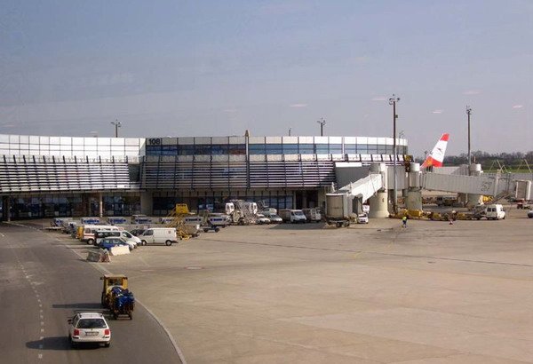 L'aeroporto Schwechat di Vienna