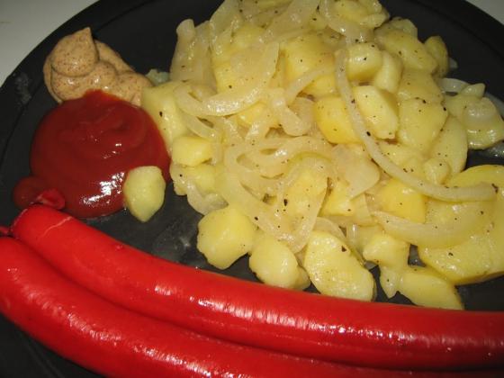 Pølser med kartoffelsalat 009