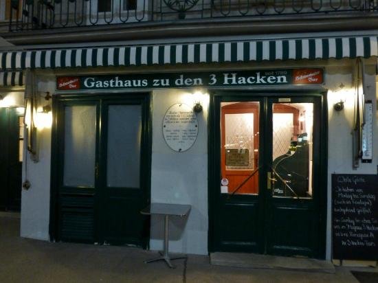 L'entrata di una storica Gasthaus