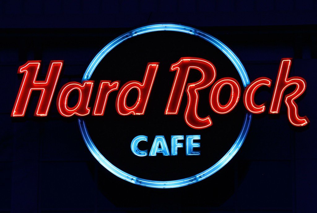 hard-rock-cafe-236022_1920