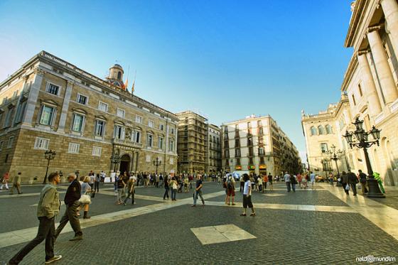 plaça-de-sant-jaume-barcellona