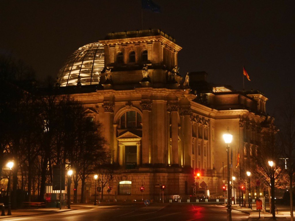Visitare-Berlino-di-sera