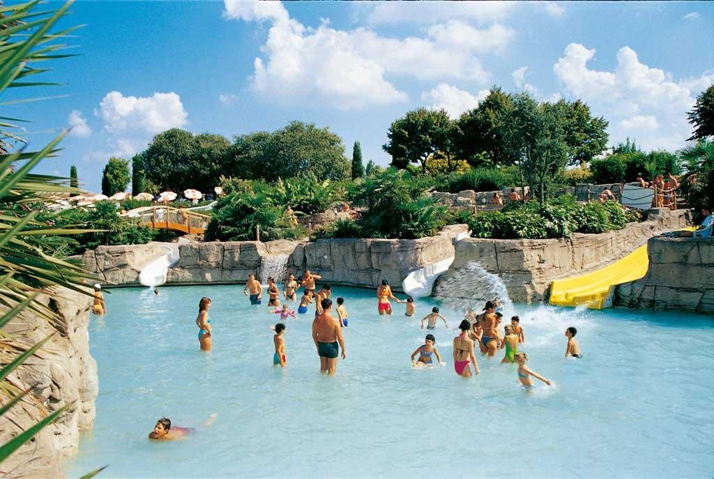 "Paradise Island" una delle attrazioni del Parco Acquatico Cavour