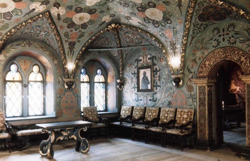 Gli interni dello stupendo Palazzo dei Terems
