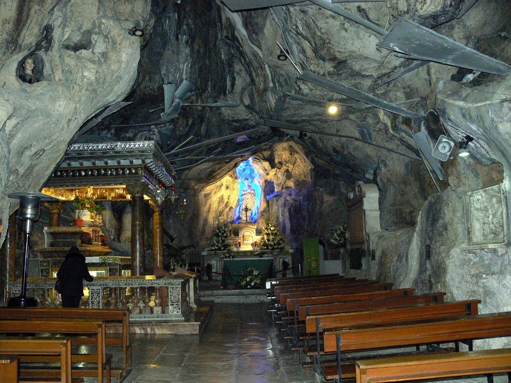 Monte-pellegrino-Santuario-di-santa-rosalia-palermo