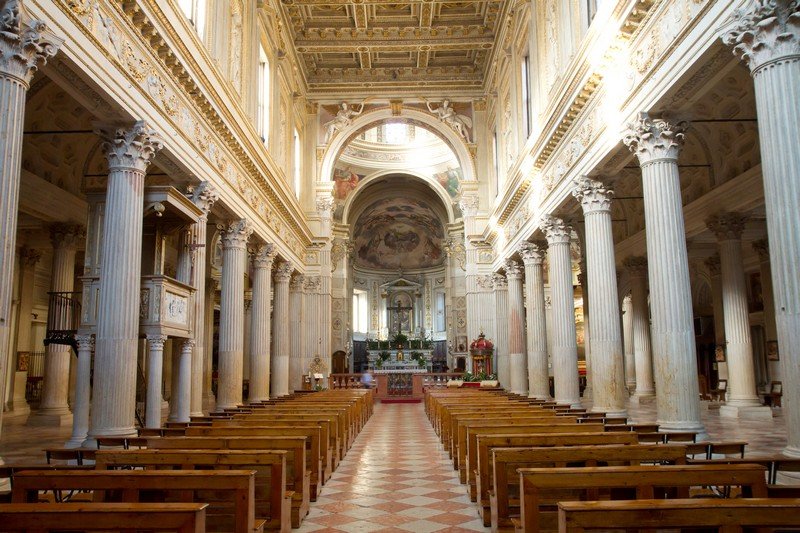 Cattedrale-di-San-pietro-apostolo-Mantova