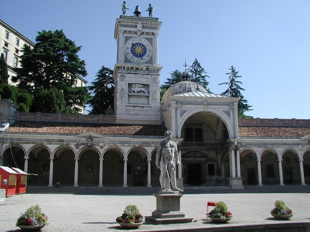 Italy-Udine-Piazza-della-Liberta-clock-tower