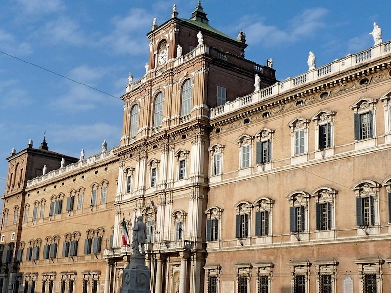 Il Palazzo Ducale di Modena, oggi sede dell'Accademia Militare
