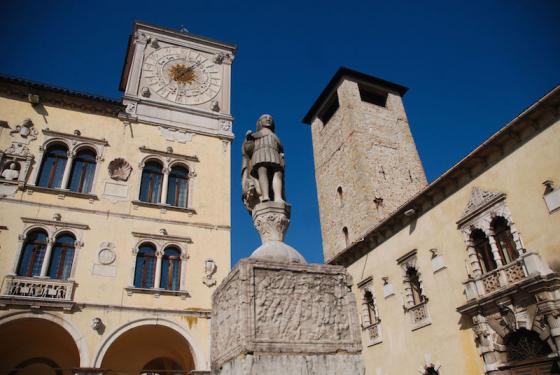 fontana-san-gioata-duomo-belluno