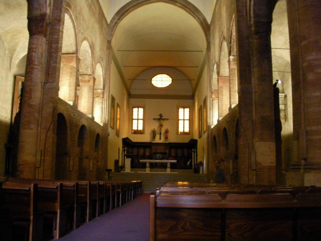 Gli interni dell'abbazia