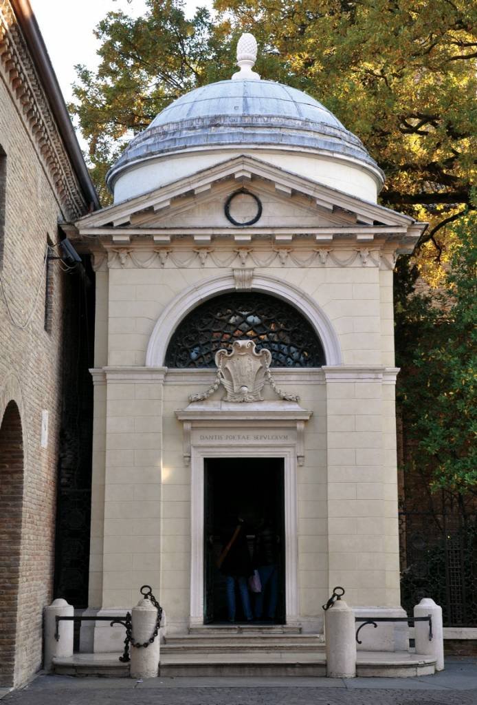 Tomba di Dante a Ravenna