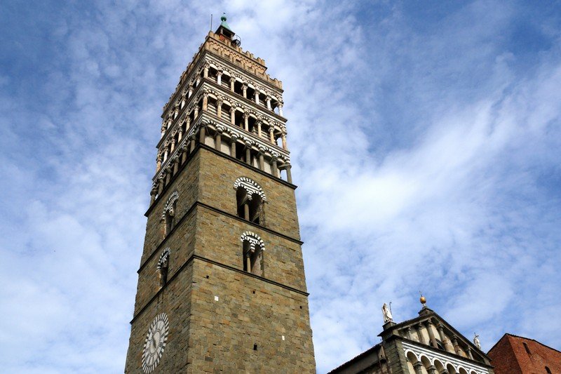 Piazza del Duomo a Pistoia