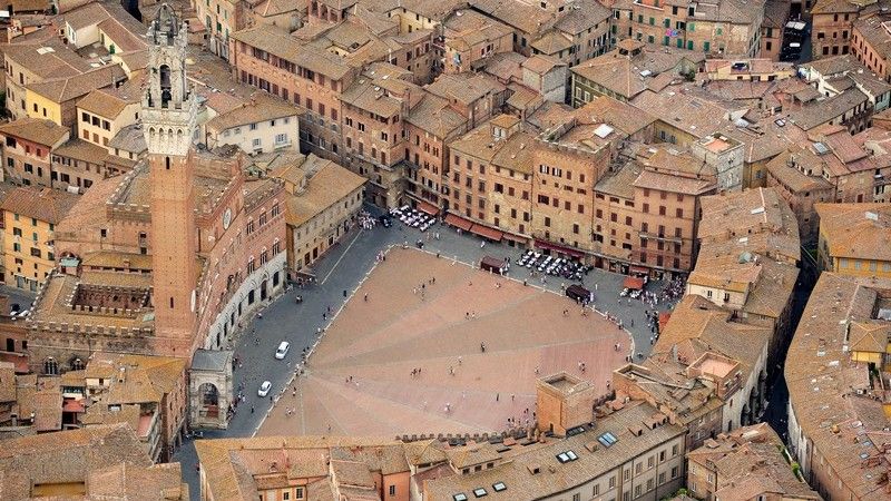 Piazza del Campo e il Palio di Siena