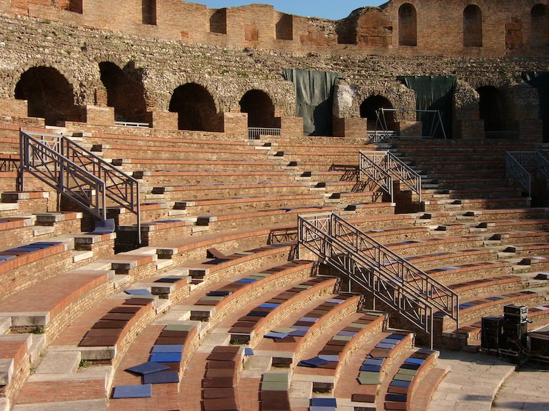 teatro-romano-benevento-interno