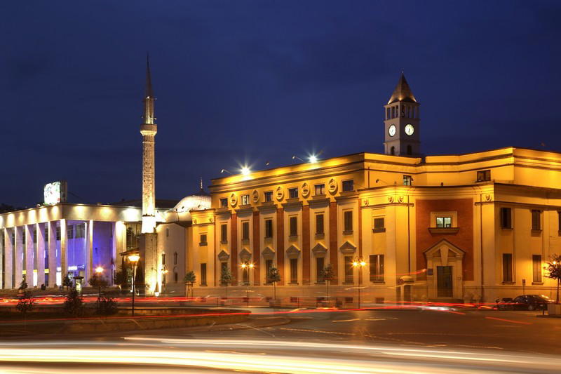 Cosa fare a Tirana di sera