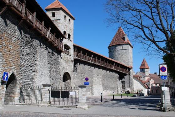 tallinn-città-vecchia-castello-di-toompea