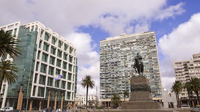 Plaza Independencia a Montevideo