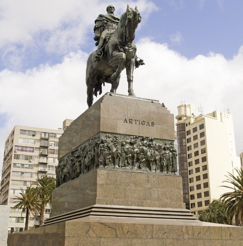 Plaza Independencia a Montevideo