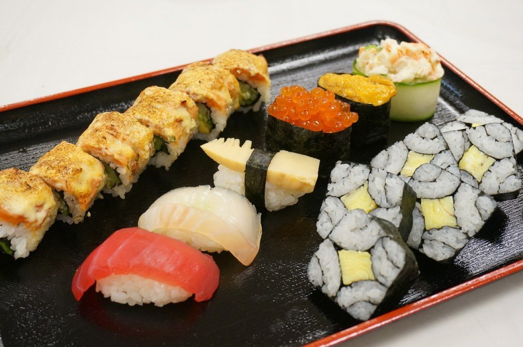 sushi-569883_1280