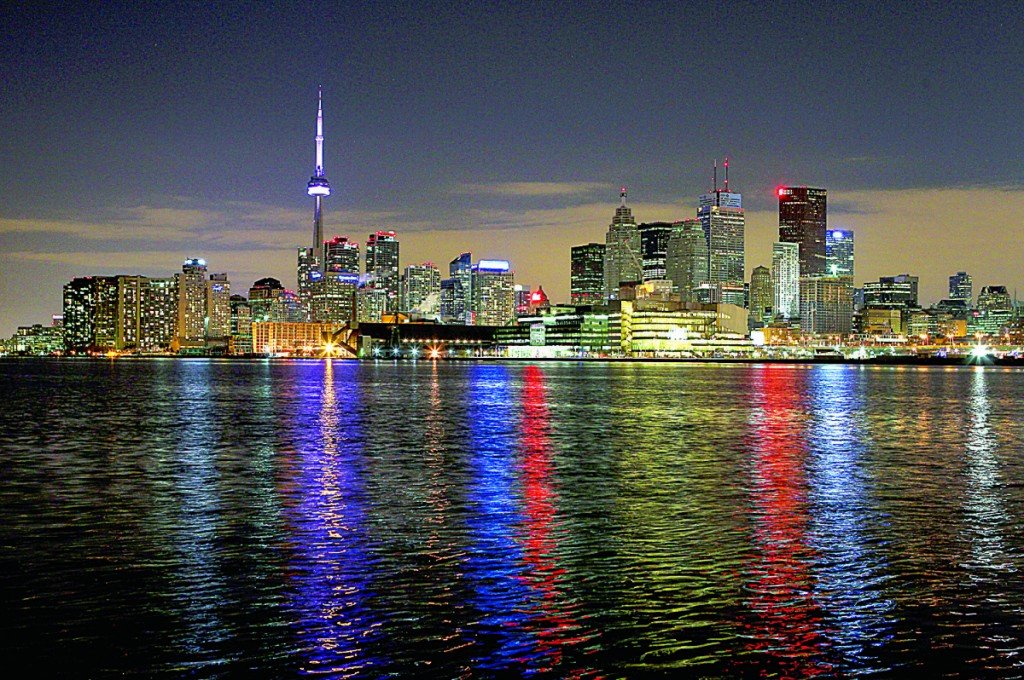 Toronto Skyline Earth Hour  2012