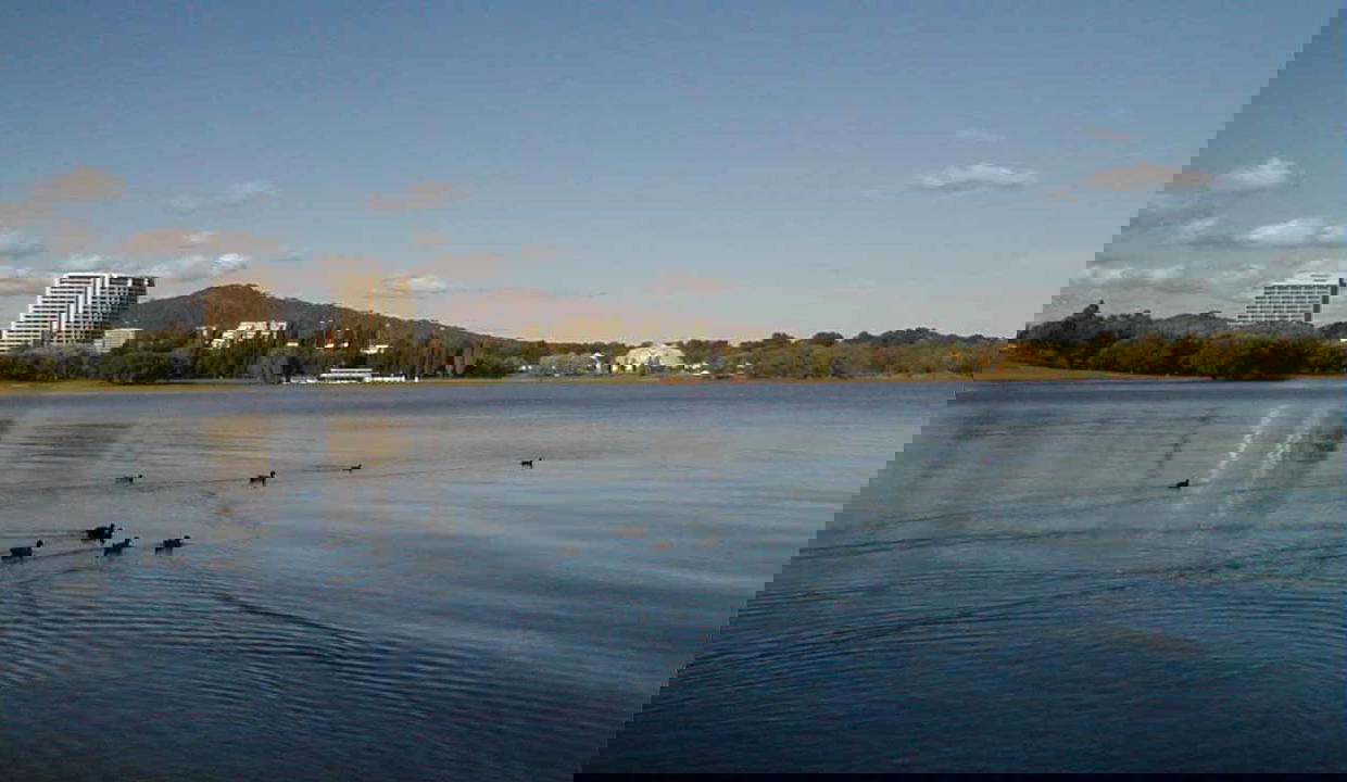 Lago Burley Griffin a Canberra