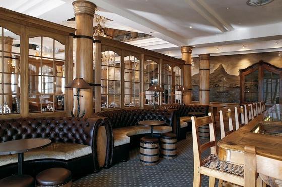 guida-di-città-del-capo-bascule-whisky-wine-cocktail-bar