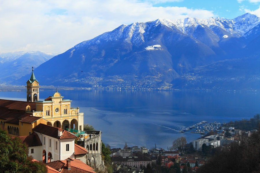Vista panoramica del Lago Maggiore