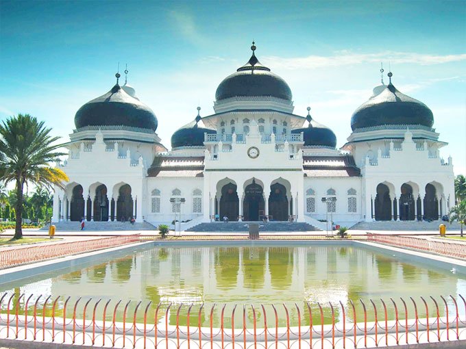 Sumatra-indonesia-grande-moschea-baiturrahman