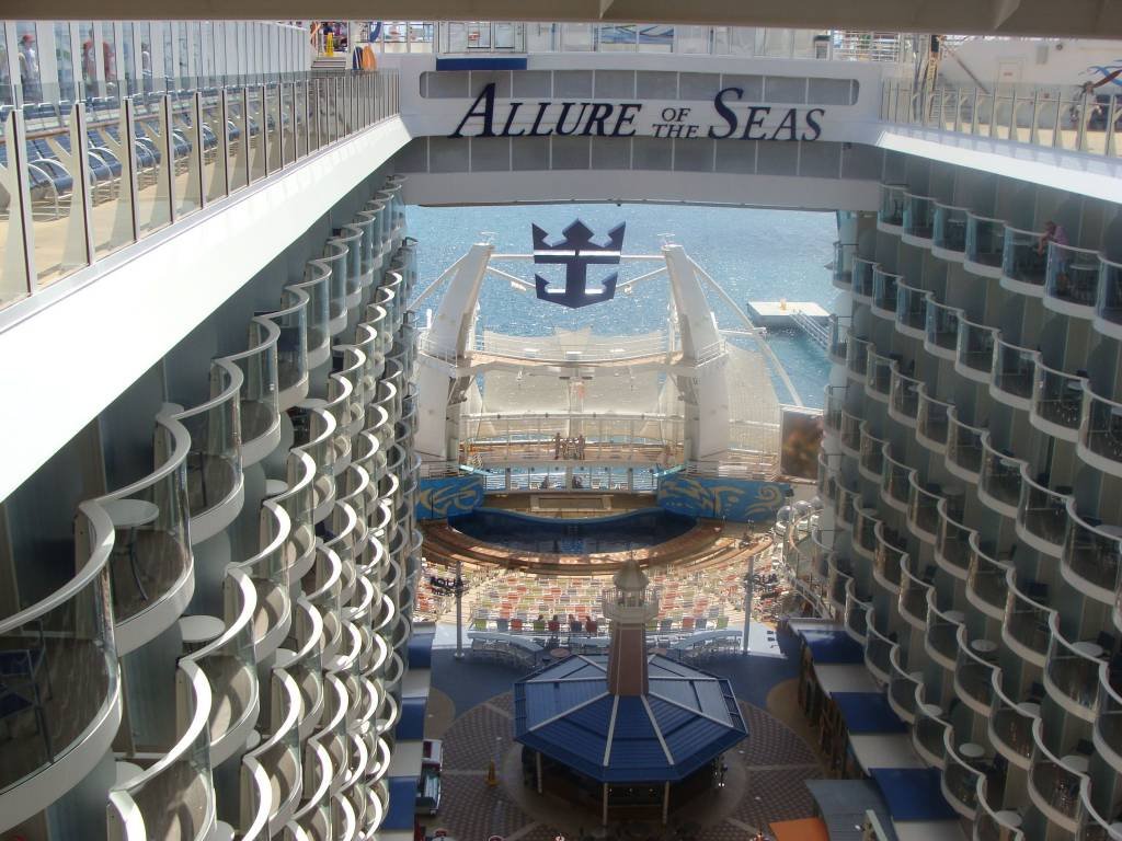 Allure of the Seas: la nave da crociera più grande del mondo