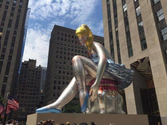 Ballerina al Rockfeller Centre